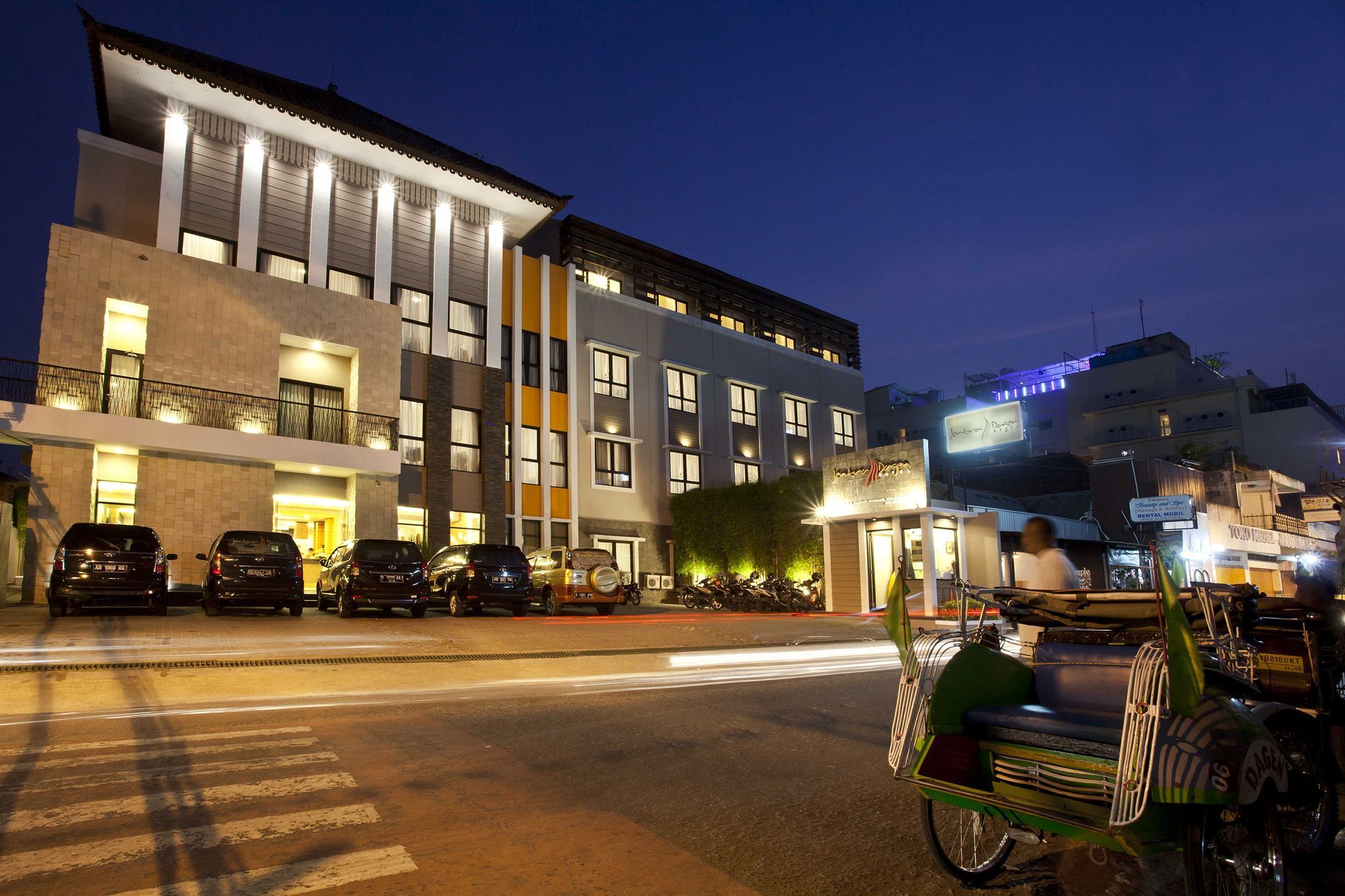 Hotel Jentra Dagen Malioboro 2*